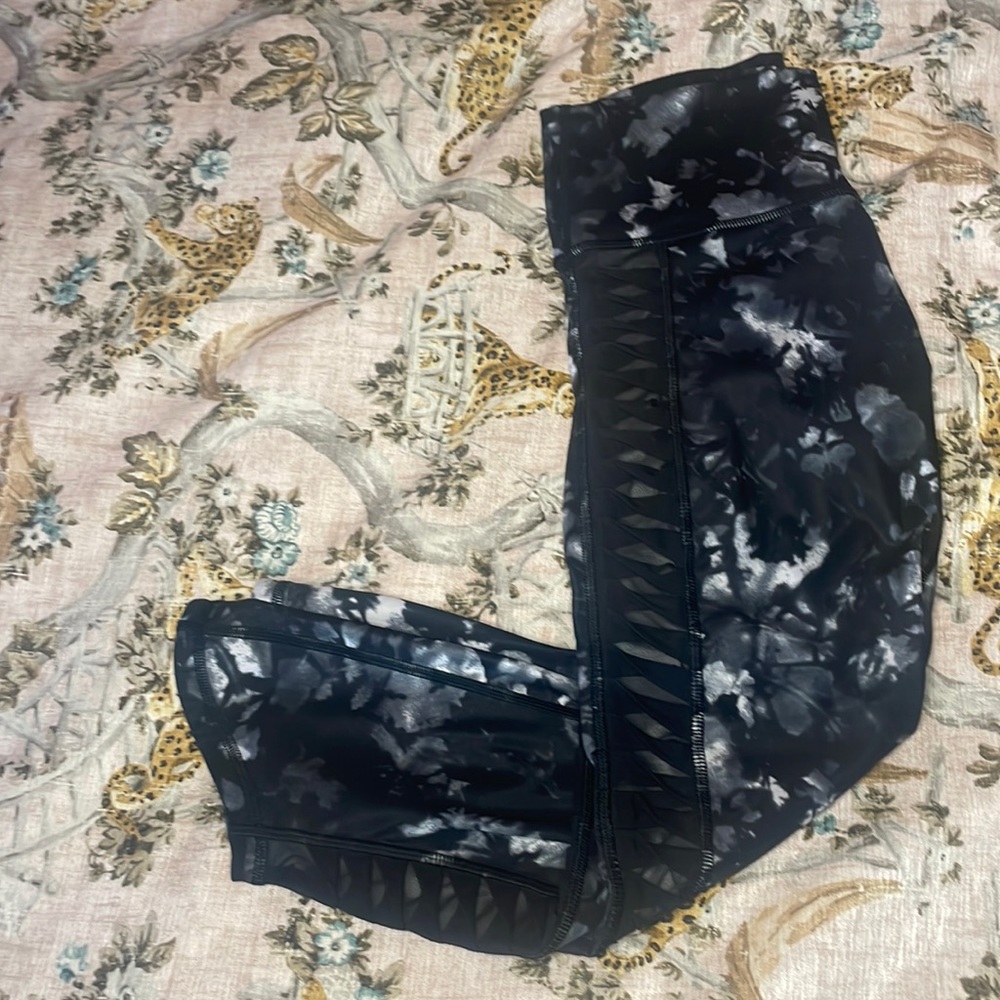 Lululemon Leggings Size 6